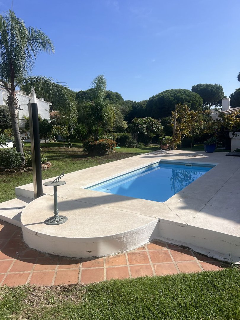 3 Bed Townhouse in Calahonda in Calahonda, Townhouse