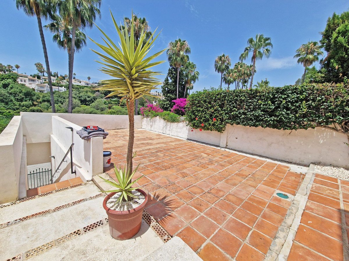 2 Bed Detached Villa in Calahonda in Calahonda, Detached Villa