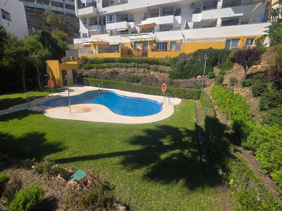 3 Bed Tussenverdieping Appartement in Riviera del Sol in Riviera del Sol, 
