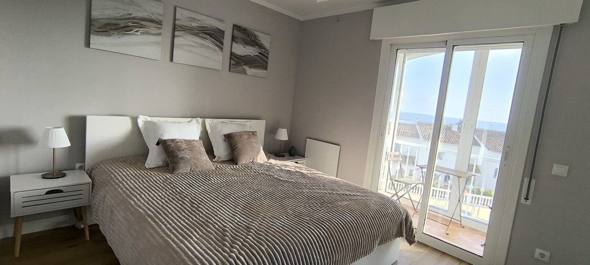 2 Bed Townhouse in Riviera del Sol in Riviera del Sol, 