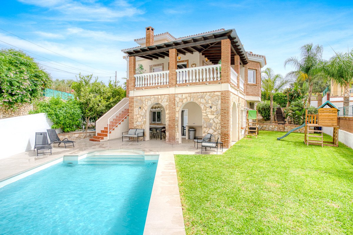 6 Bed Vrijstaande Villa in Campo Mijas in Campo Mijas, 