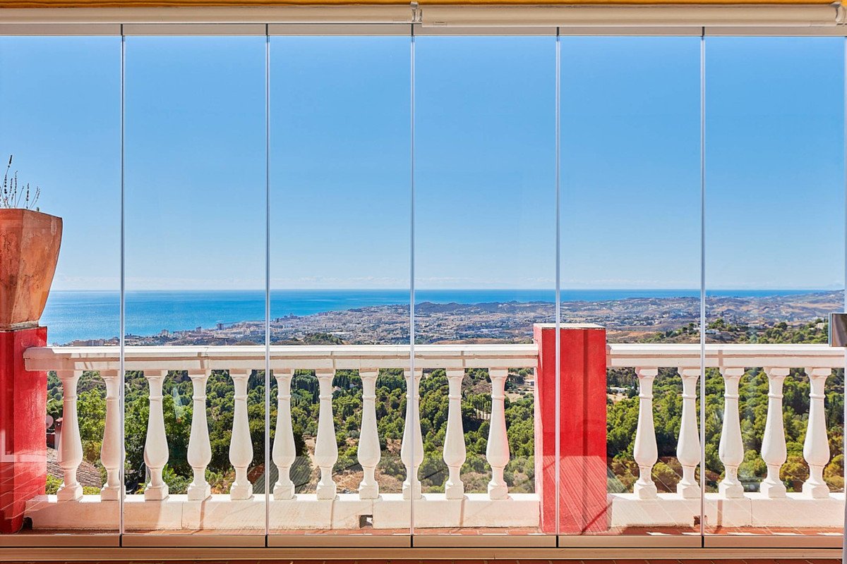 8 Bed Guest House in Mijas in Mijas, Guest House