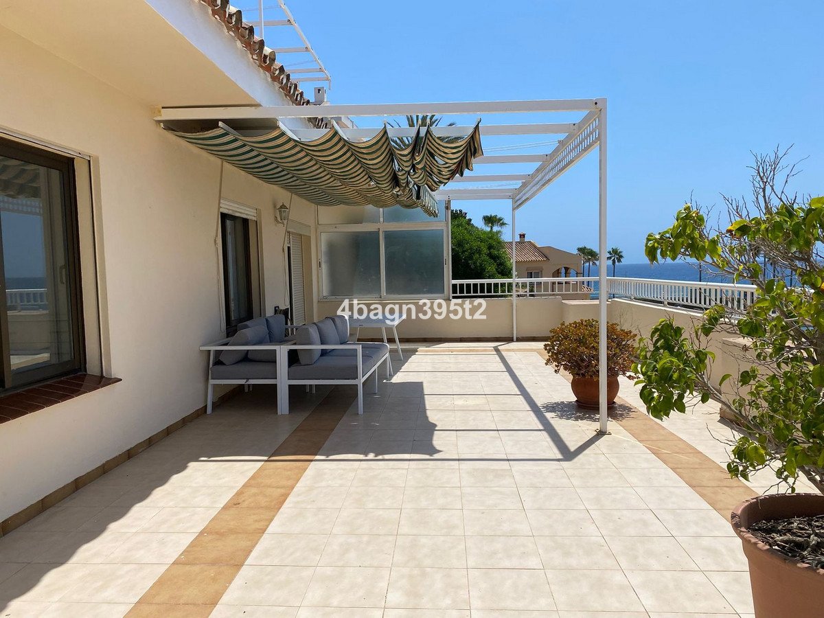 3 Bed Middle Floor Apartment in El Faro in El Faro, Apartment