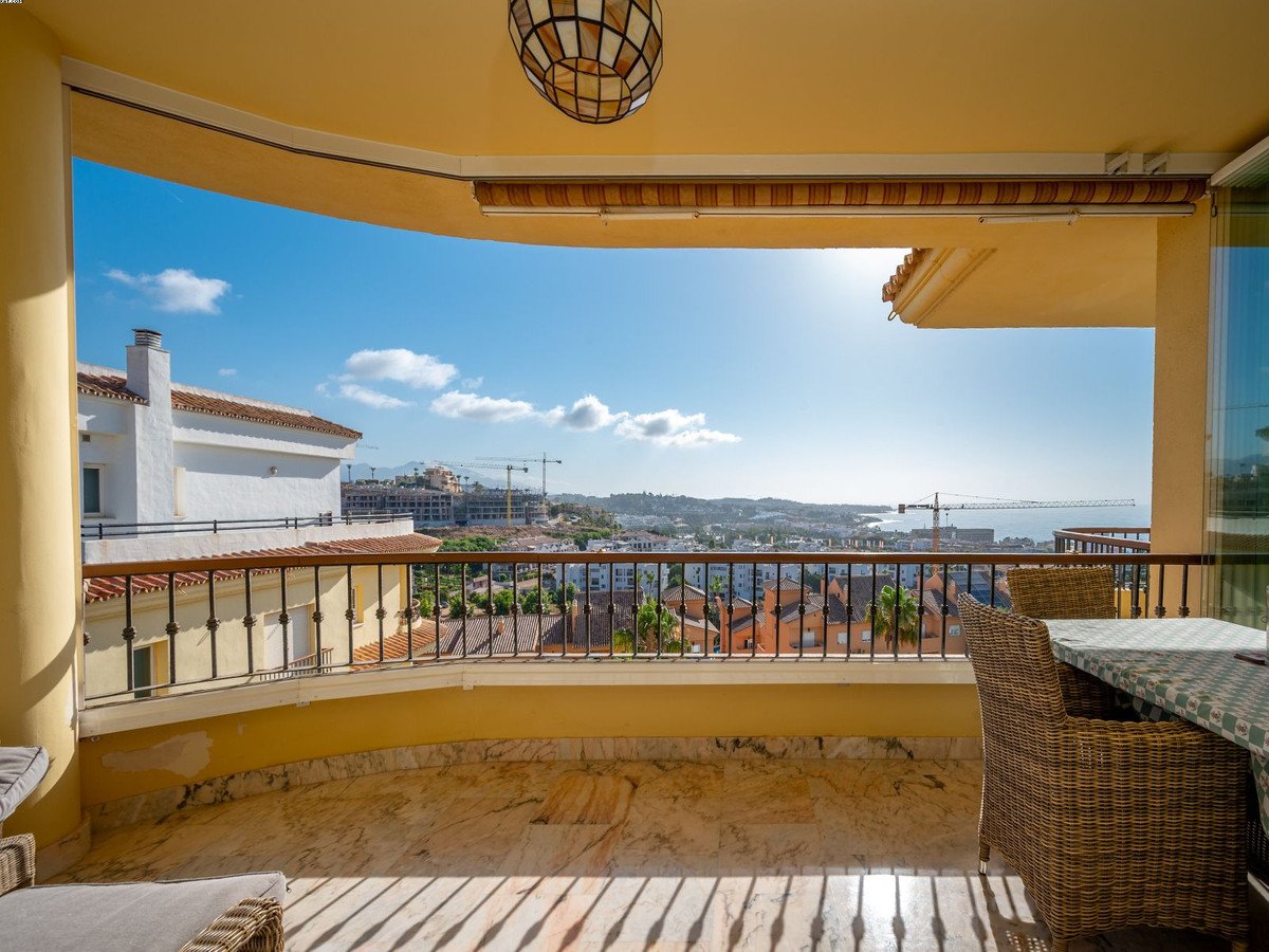 3 Bed Middle Floor Apartment in La Cala de Mijas in La Cala de Mijas, Apartment