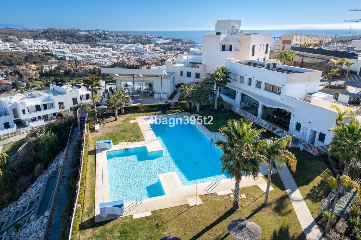 3 Bed Middle Floor Apartment in La Cala de Mijas in La Cala de Mijas, Apartment