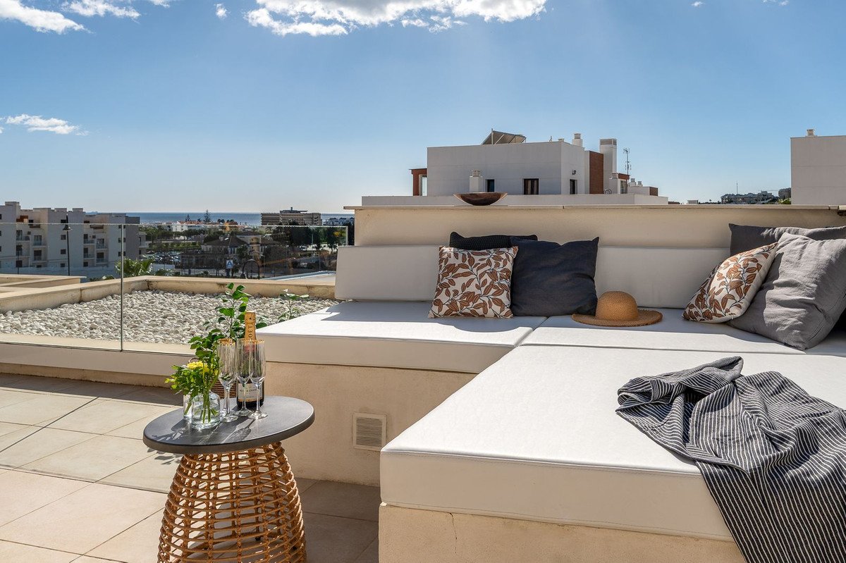 4 Bed Townhouse in La Cala de Mijas in La Cala de Mijas, Townhouse