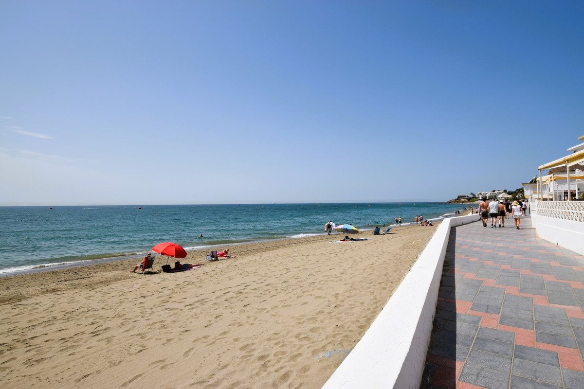 4 Bed Townhouse in La Cala de Mijas in La Cala de Mijas, Townhouse