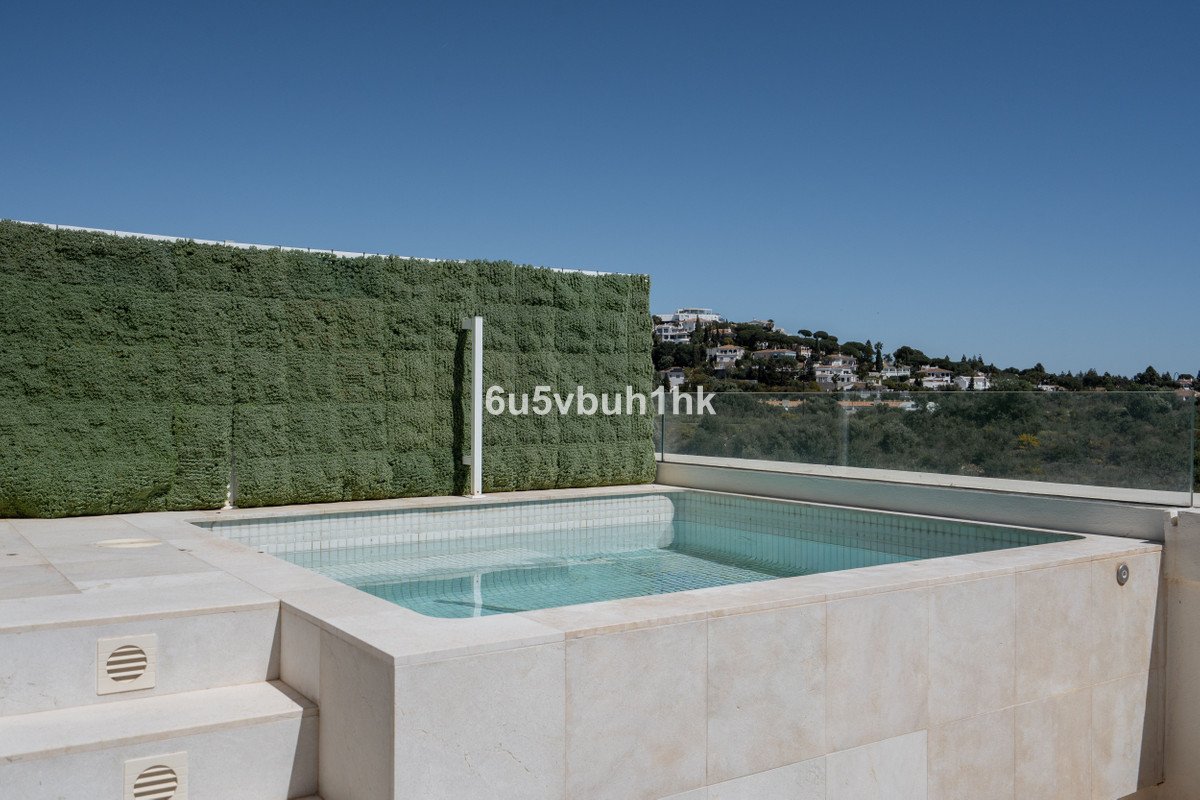 4 Bed Rijtjeshuis in La Cala de Mijas in La Cala de Mijas, 