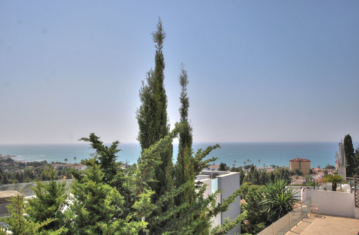 4 Bed Vrijstaande Villa in La Cala de Mijas in La Cala de Mijas, 