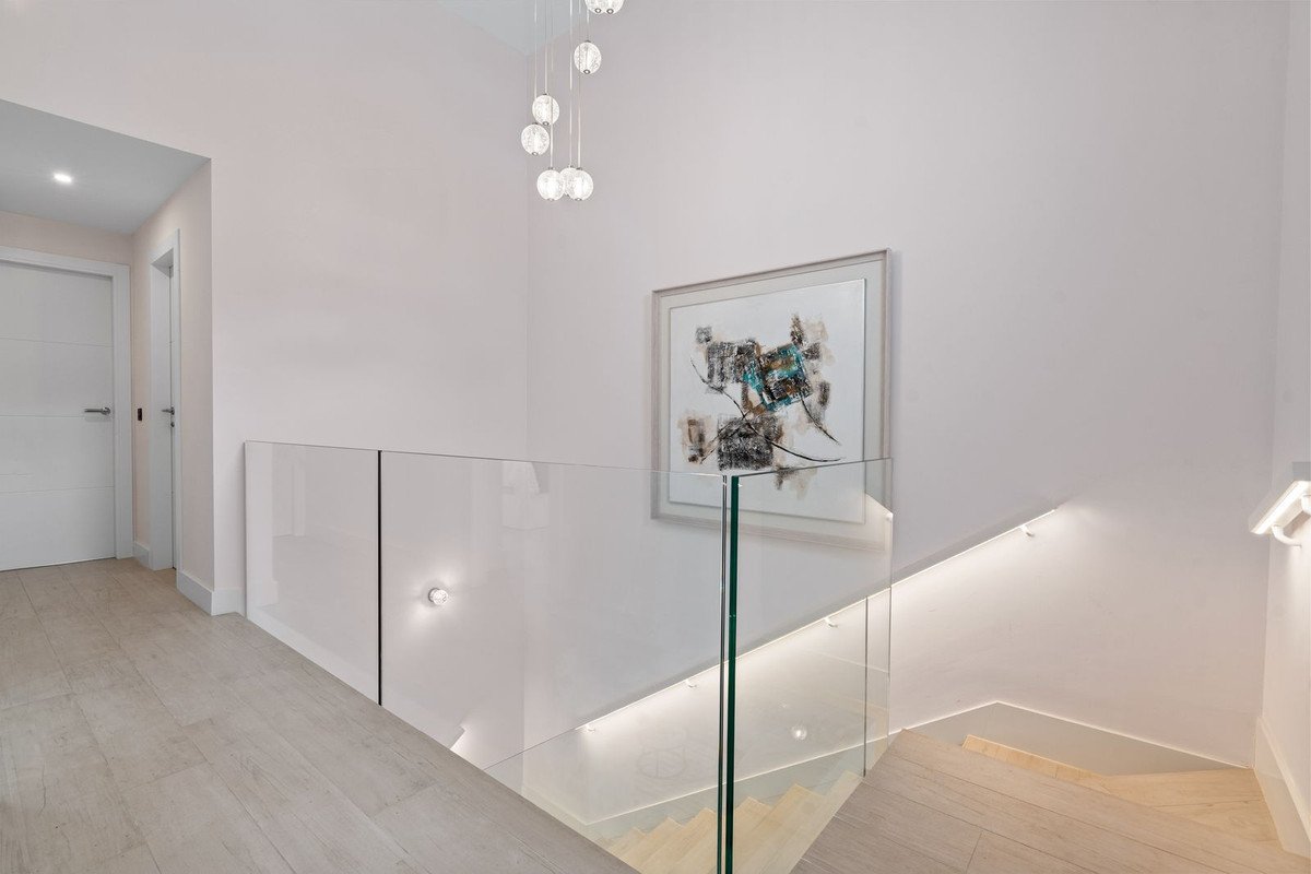 4 Bed منزل شبه منفصل in La Cala de Mijas في La Cala de Mijas, 
