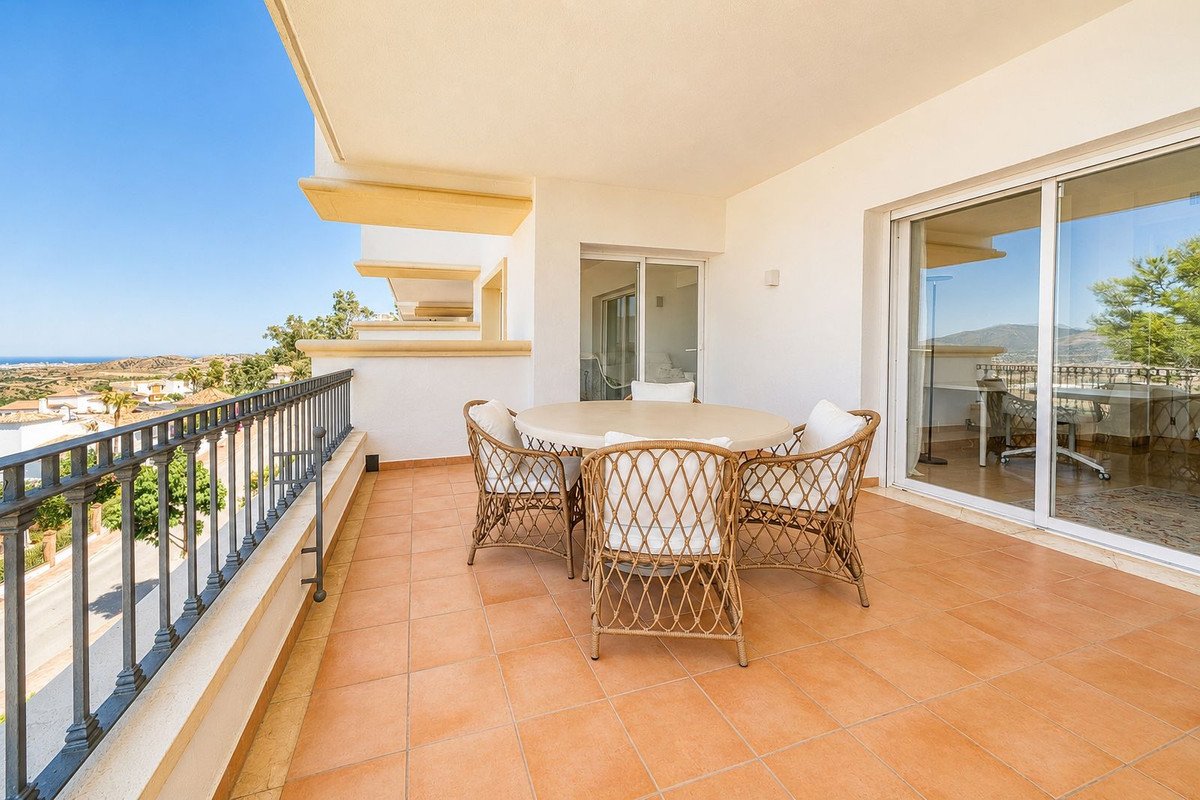 3 Bed Middle Floor Apartment in La Cala Golf in La Cala Golf, Apartment