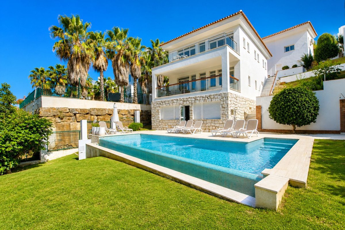 4 Bed Vrijstaande Villa in La Cala Golf in La Cala Golf, Vrijstaande Villa