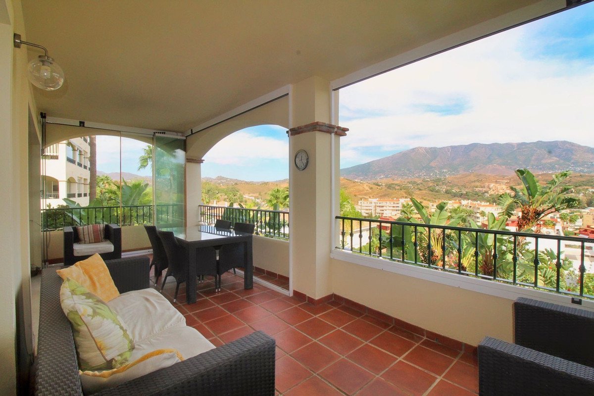 2 Bed Ground Floor Apartment in La Cala Hills