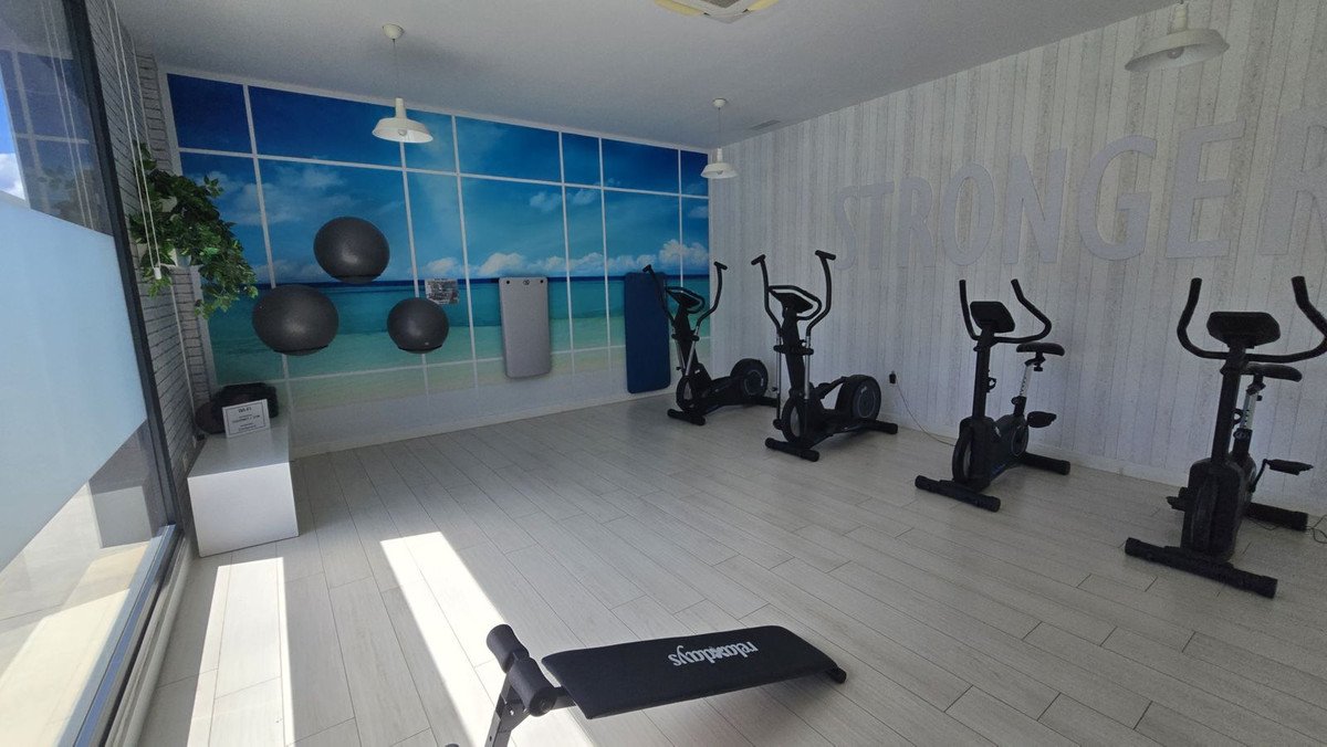 4 Bed Middle Floor Apartment in La Cala de Mijas in La Cala de Mijas, Apartment