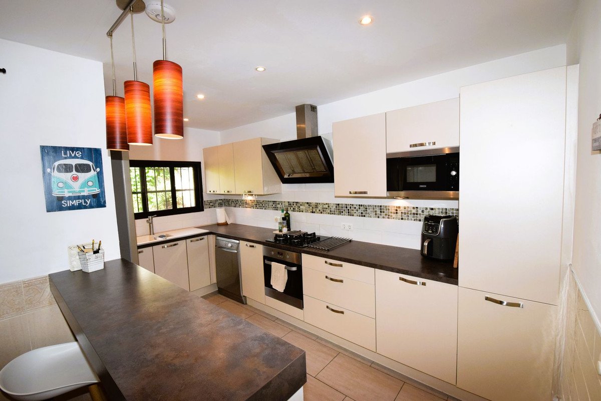 3 Bed Detached Villa in La Cala de Mijas in La Cala de Mijas — Detached Villa