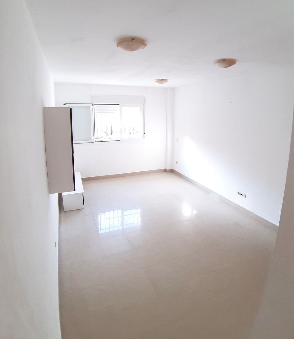 2 Bed Ground Floor Apartment in Las Lagunas in Las Lagunas, Apartment