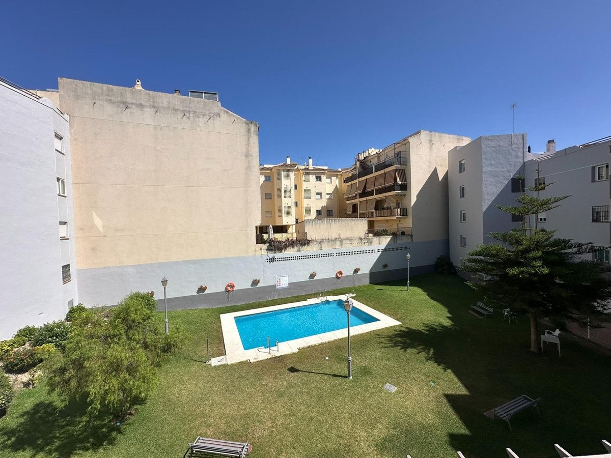 3 Bed Middle Floor Apartment in Las Lagunas in Las Lagunas, Apartment