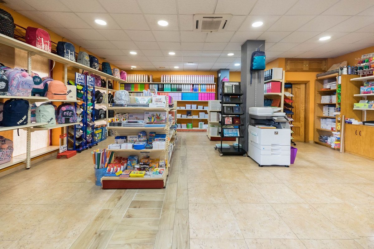 Business in Las Lagunas in Las Lagunas, Business