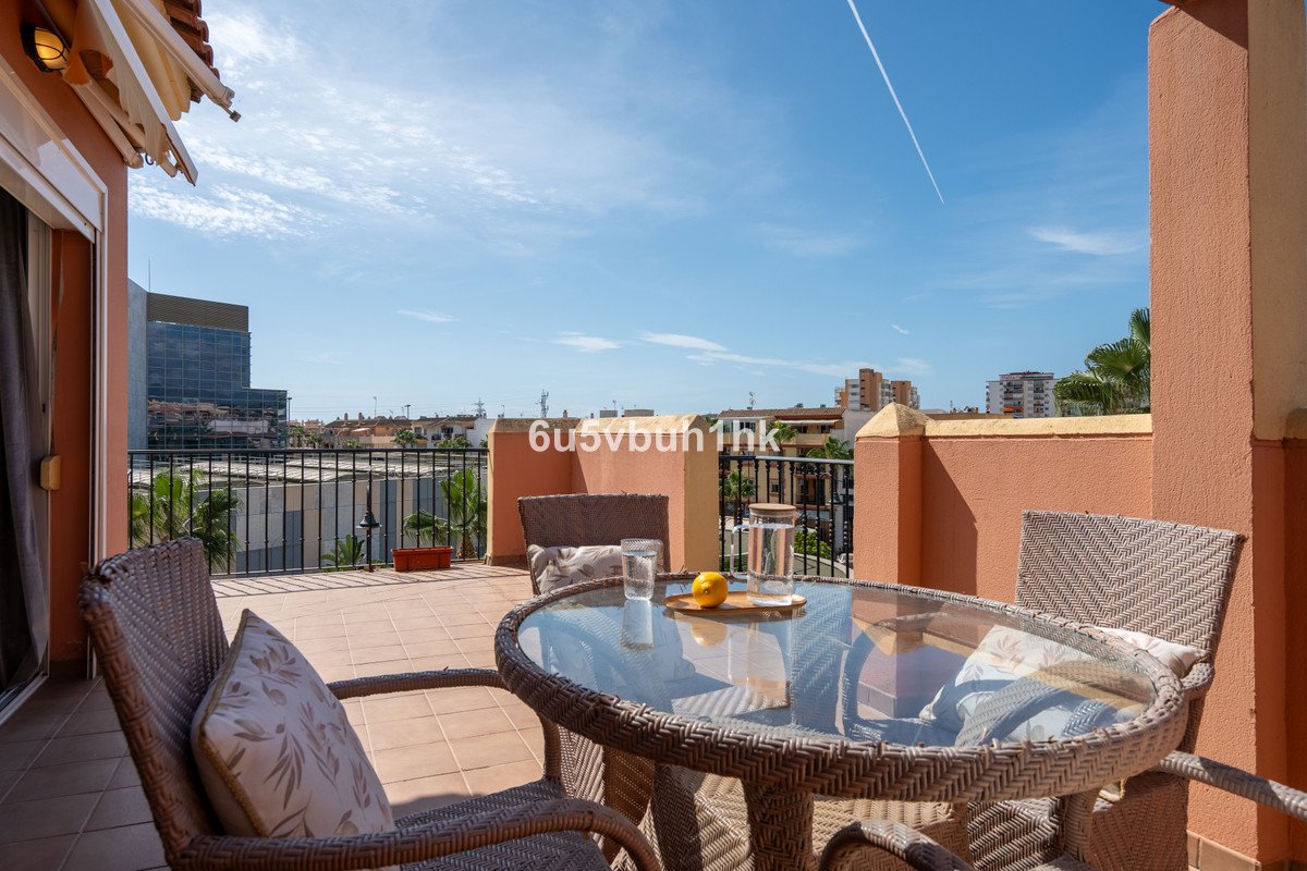 1 Bed Penthouse in Las Lagunas