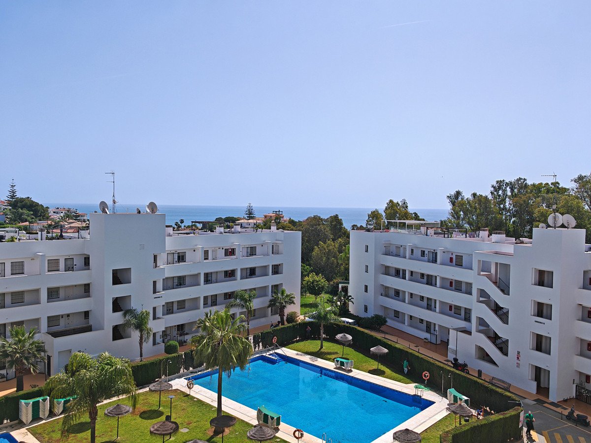 2 Bed Middle Floor Apartment in Mijas Costa in Mijas Costa, Apartment