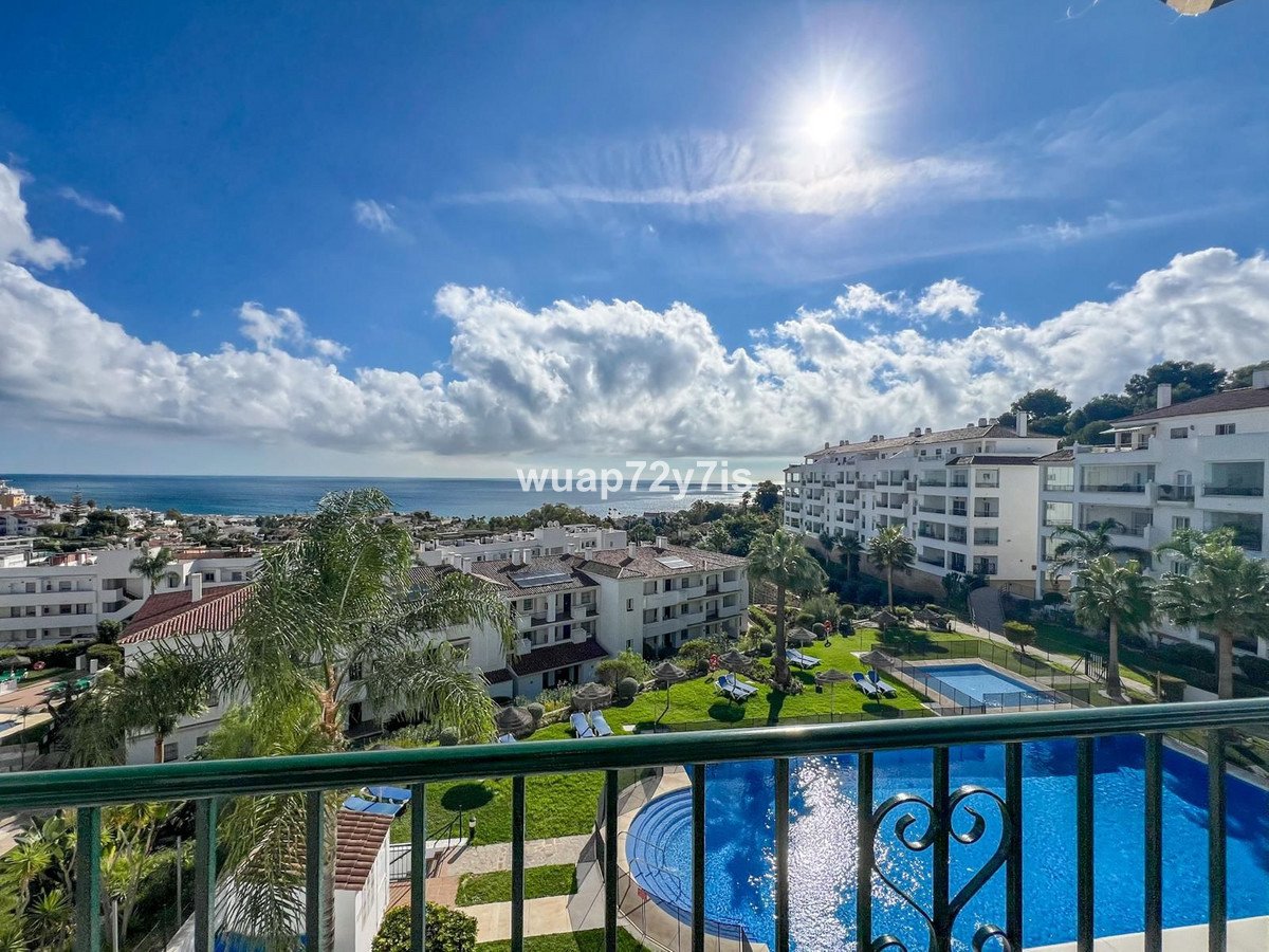 2 Bed شقة في الطابق الأوسط in Mijas في Mijas, Apartment