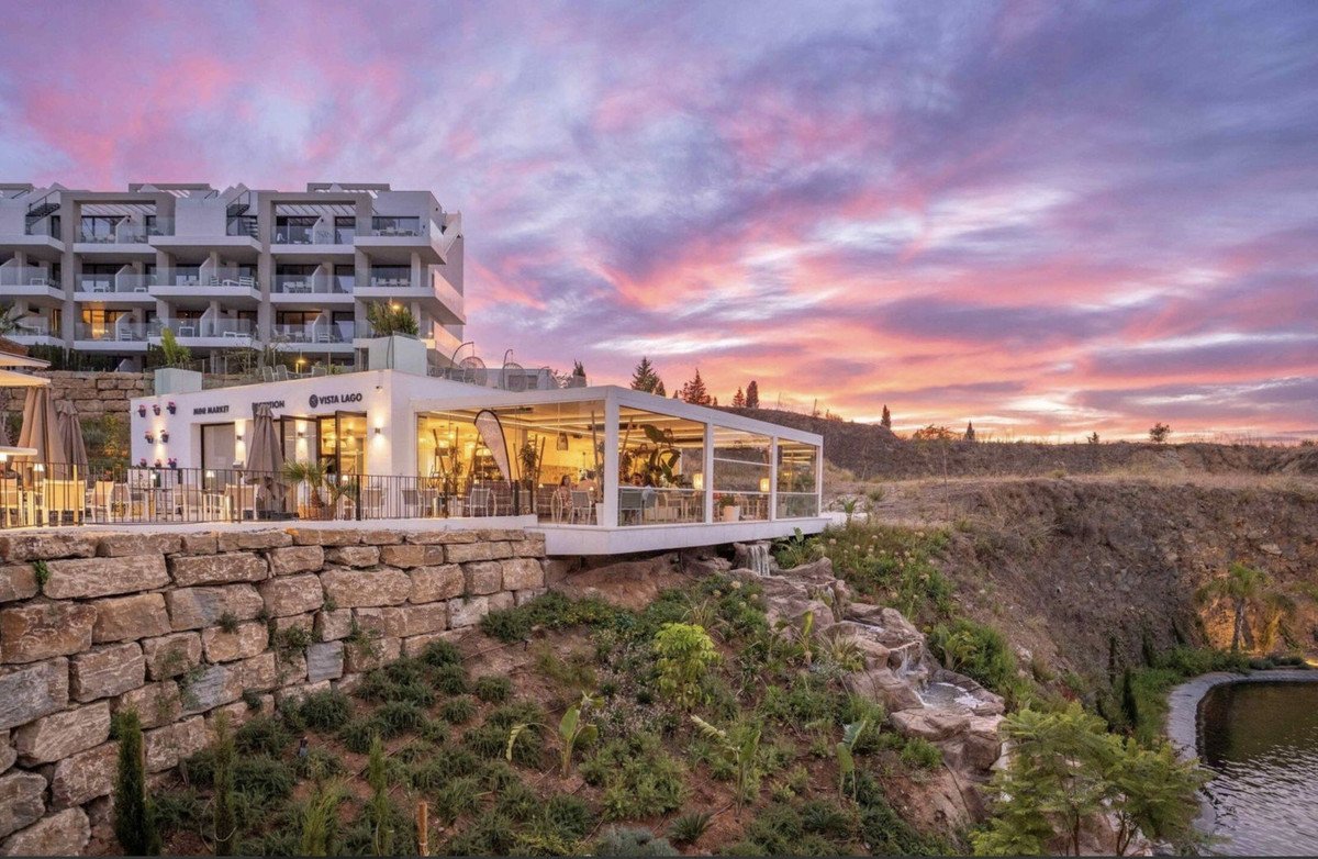 3 Bed شقة في الطابق الأرضي in Mijas في Mijas, شقة