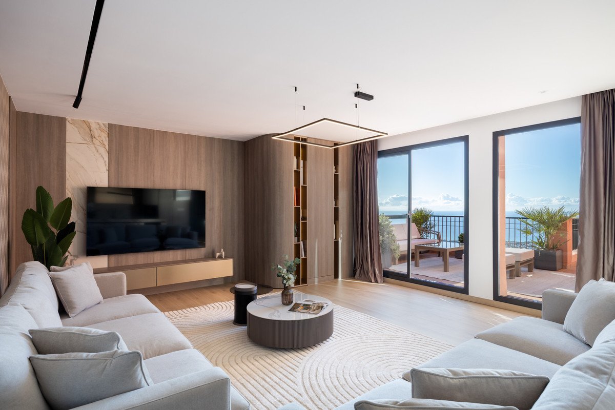 3 Bed شقة في الطابق الأوسط in Mijas في Mijas, 