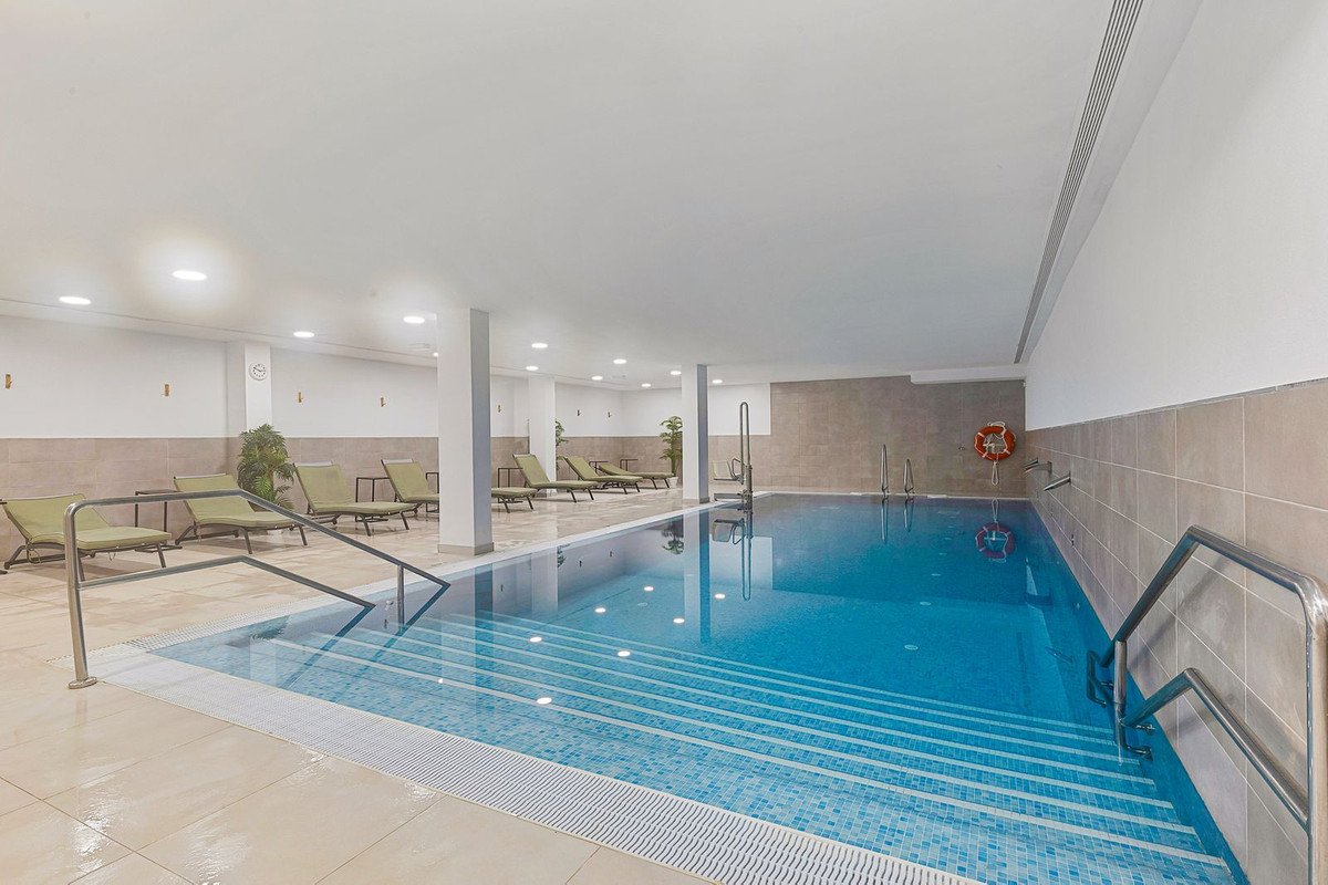 10 photo