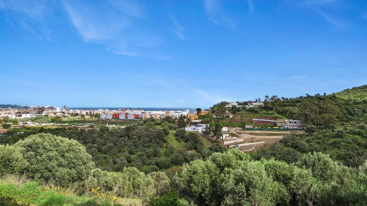3 Bed شقة في الطابق الأوسط in Mijas في Mijas, شقة