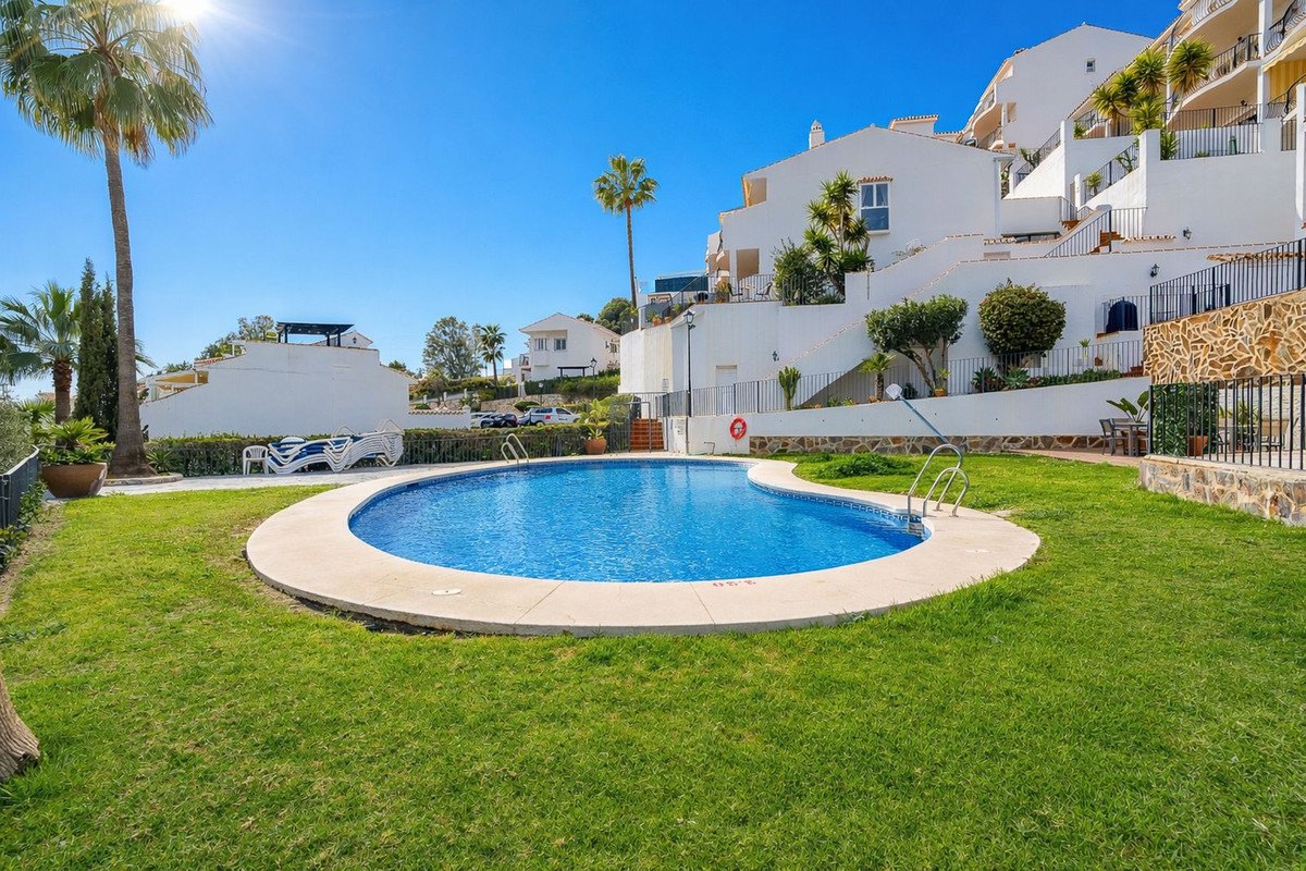 3 Bed Duplex in Mijas Costa in Mijas Costa, 