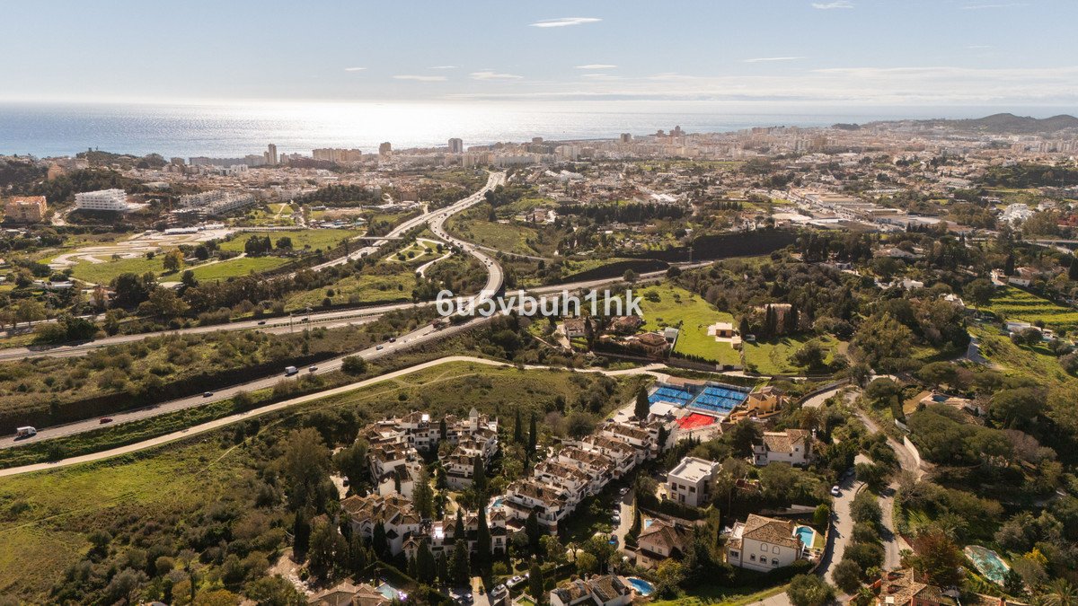 2 Bed بنتهاوس in Mijas في Mijas, بنتهاوس