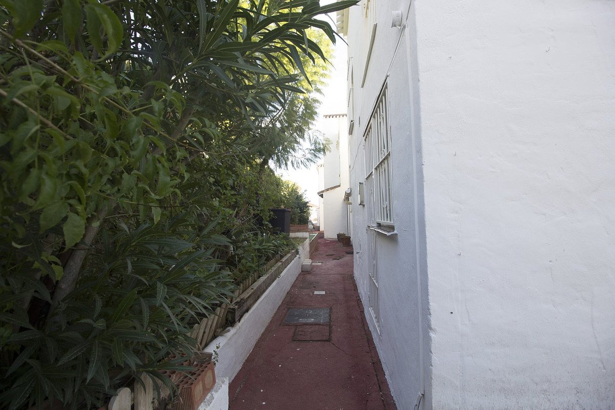 10 photo