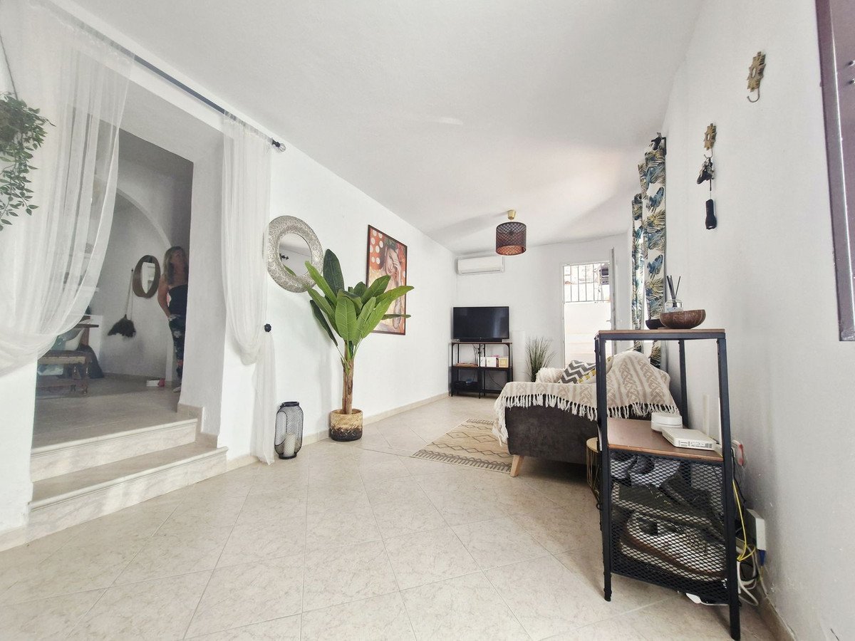 2 Bed بيت مدينة in Mijas في Mijas, 
