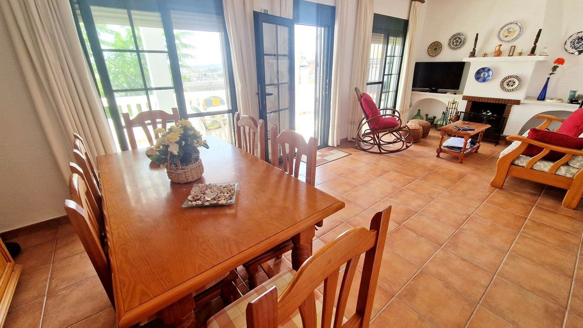 3 Bed Rijtjeshuis in Mijas in Mijas, Rijtjeshuis