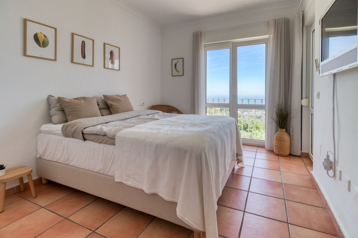 3 Bed منزل شبه منفصل in Mijas في Mijas, 