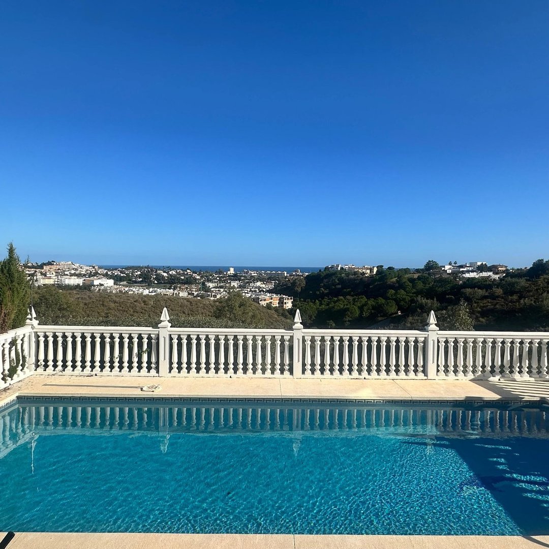 4 Bed فيلا مستقلة in Mijas Costa في Mijas Costa, فيلا مستقلة