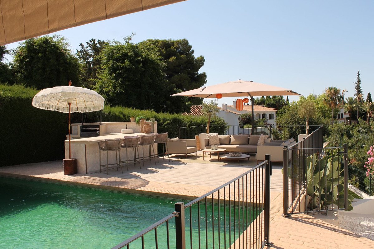 4 Bed فيلا مستقلة in Mijas في Mijas, 