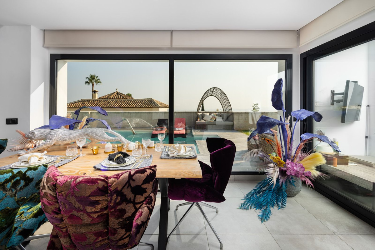23 photo