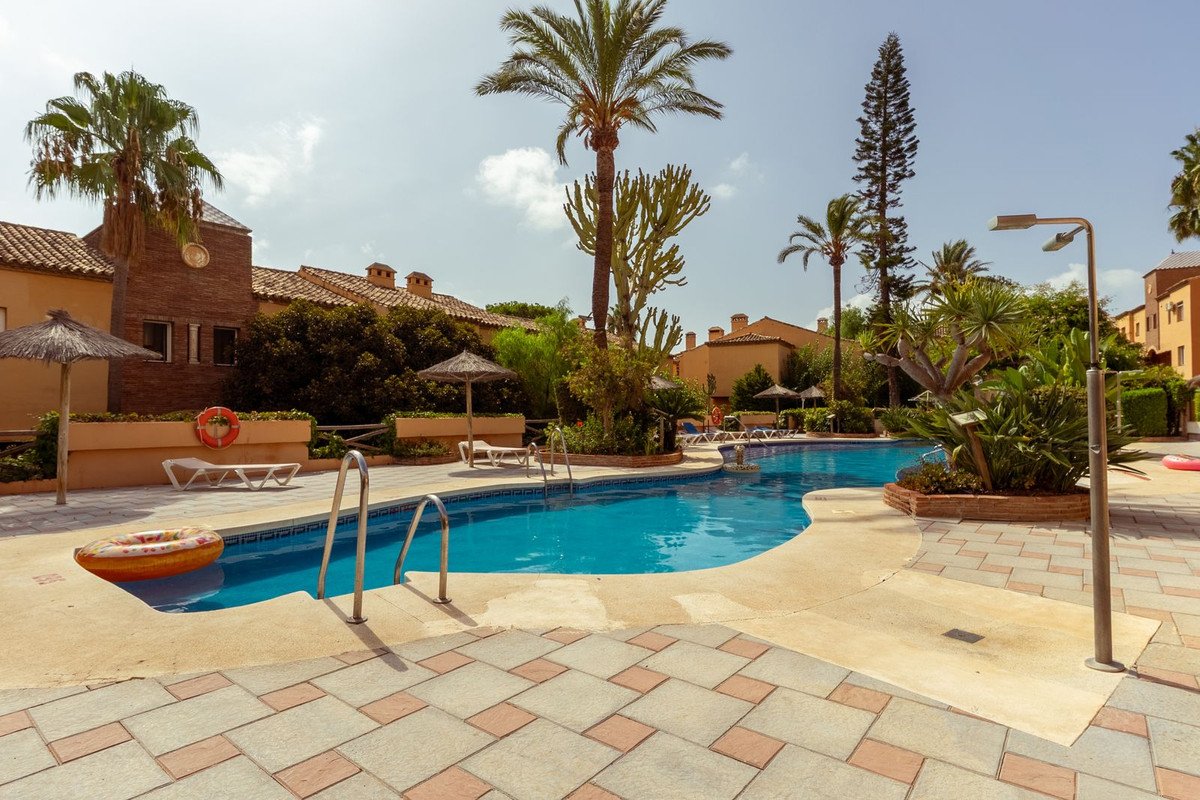 2 Bed Middle Floor Apartment in Mijas Golf in Mijas Golf, Apartment