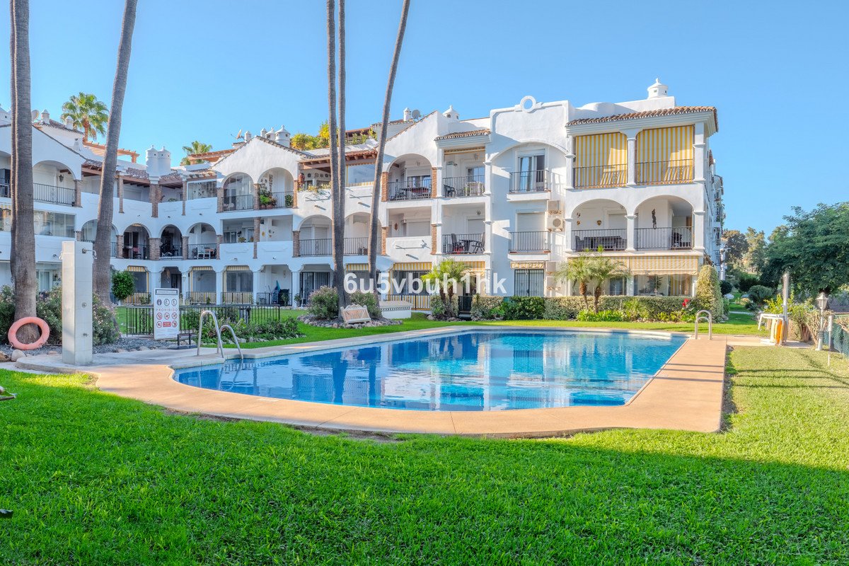 2 Bed Middle Floor Apartment in Mijas Golf in Mijas Golf, Apartment