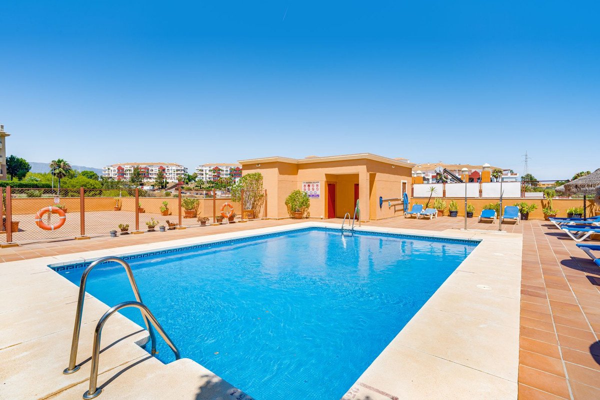 2 Bed Middle Floor Apartment in Riviera del Sol in Riviera del Sol, Apartment