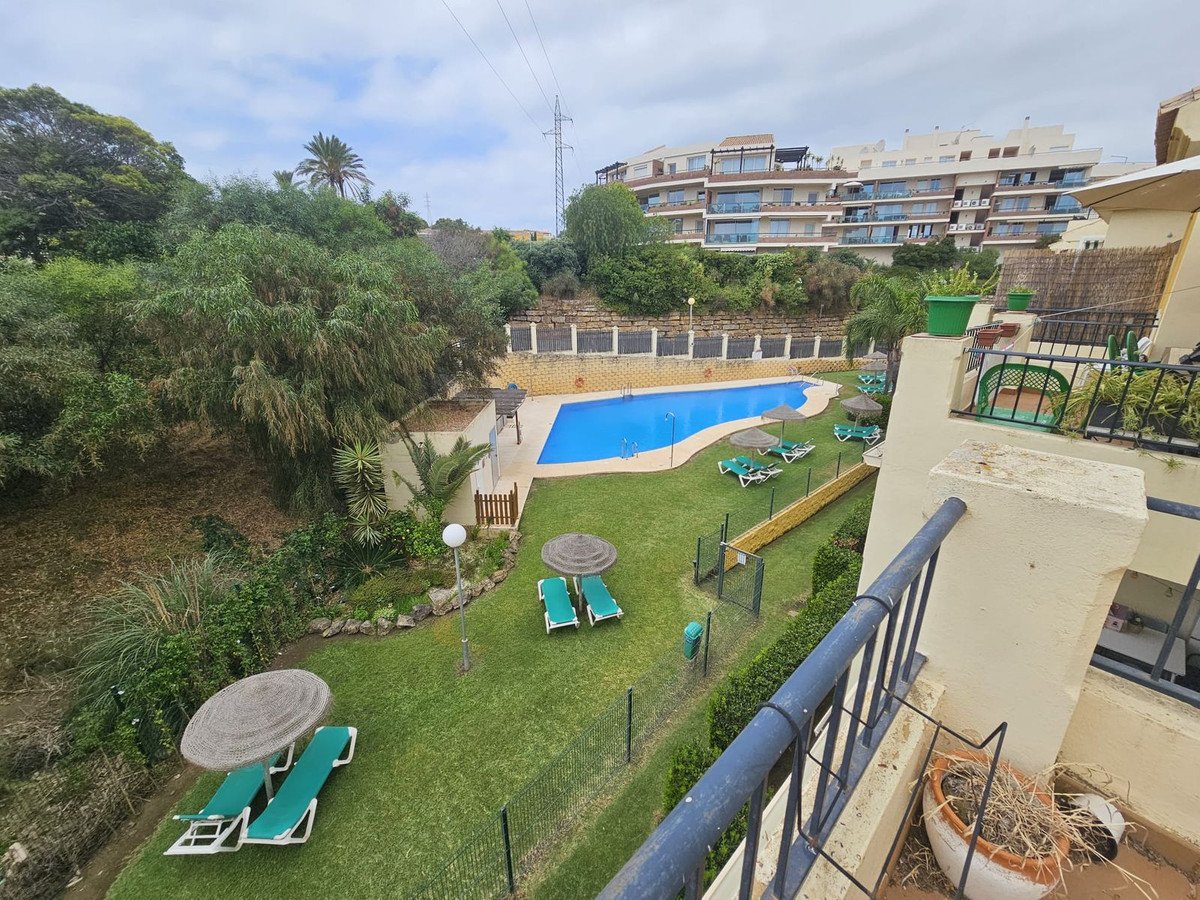 2 Bed Middle Floor Apartment in Riviera del Sol in Riviera del Sol, Apartment