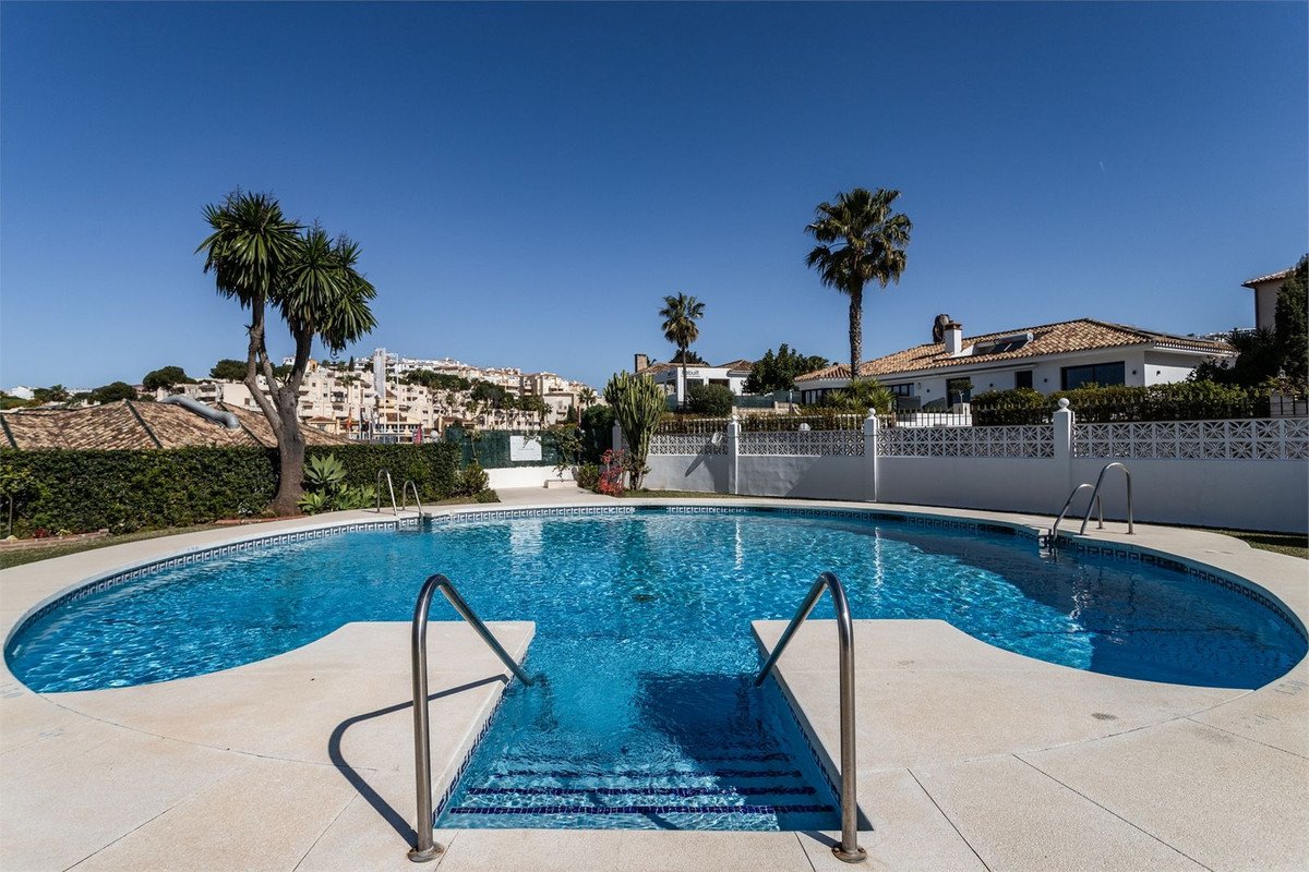 2 Bed Stan u prizemlju in Riviera del Sol u Riviera del Sol, Стан