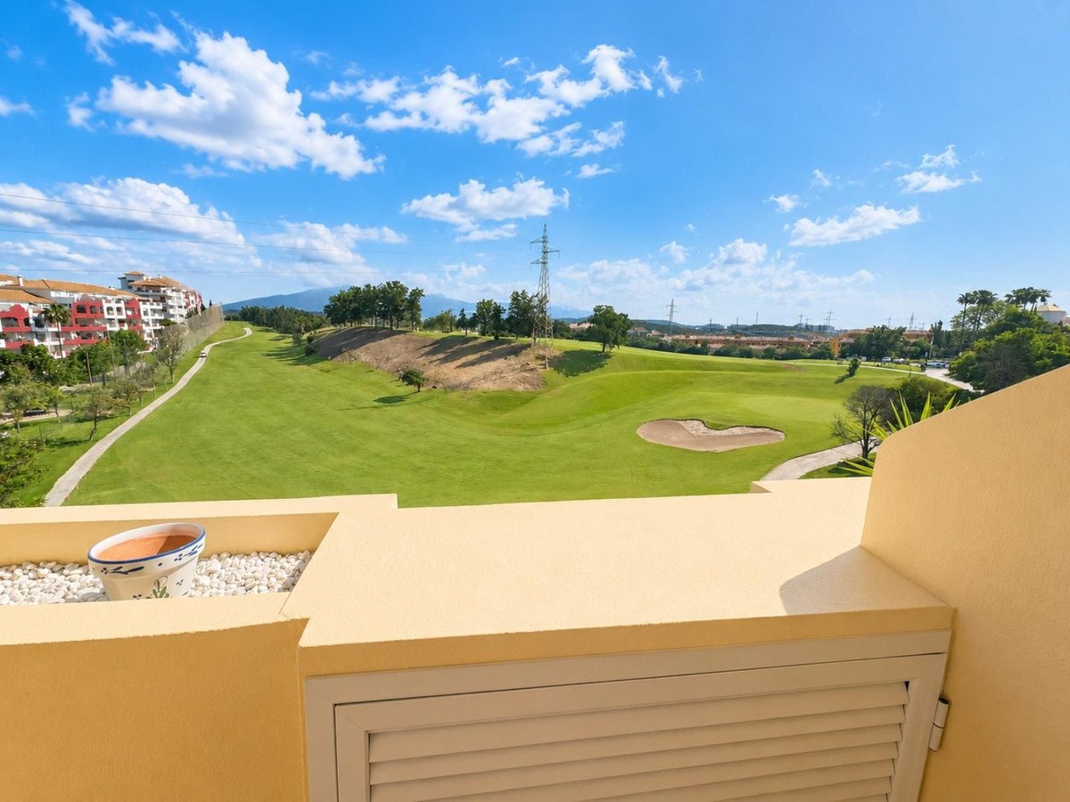 2 Bed Middle Floor Apartment in Riviera del Sol in Riviera del Sol — Apartment