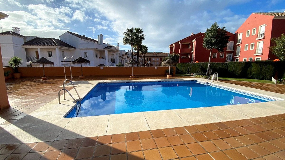 2 Bed Middle Floor Apartment in Riviera del Sol in Riviera del Sol, Apartment