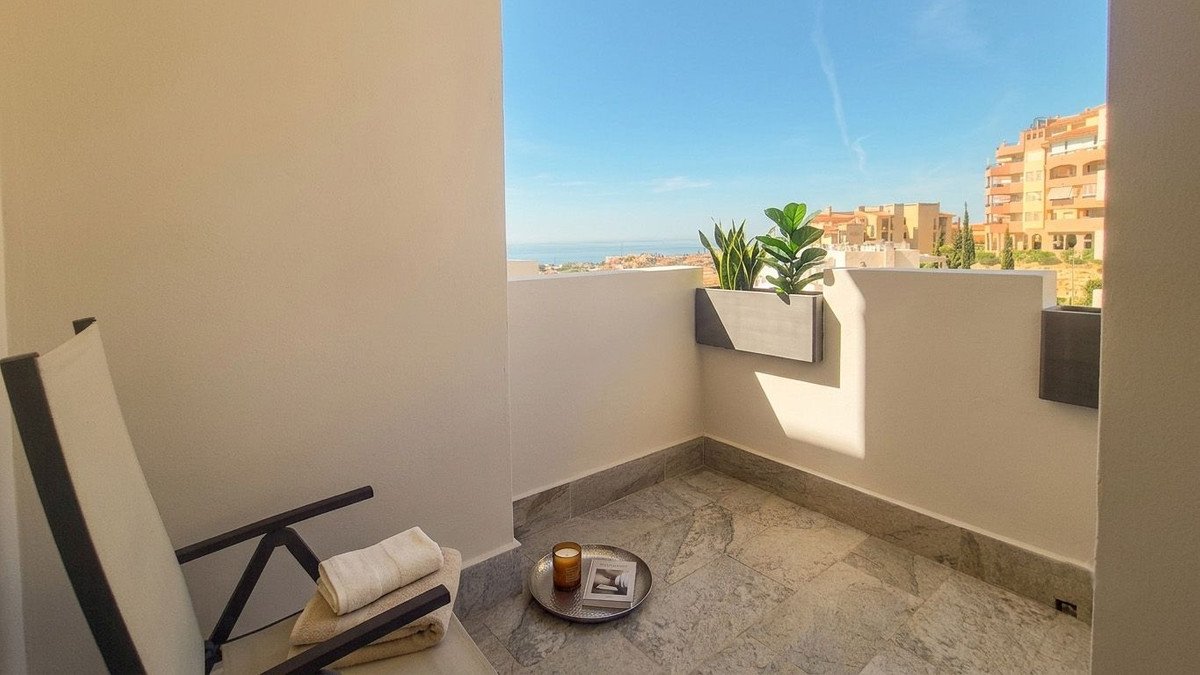 3 Bed بنتهاوس in Riviera del Sol في Torrenueva, 
