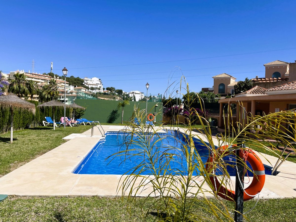 3 Bed بيت مدينة in Riviera del Sol في Riviera del Sol, تاون هاوس