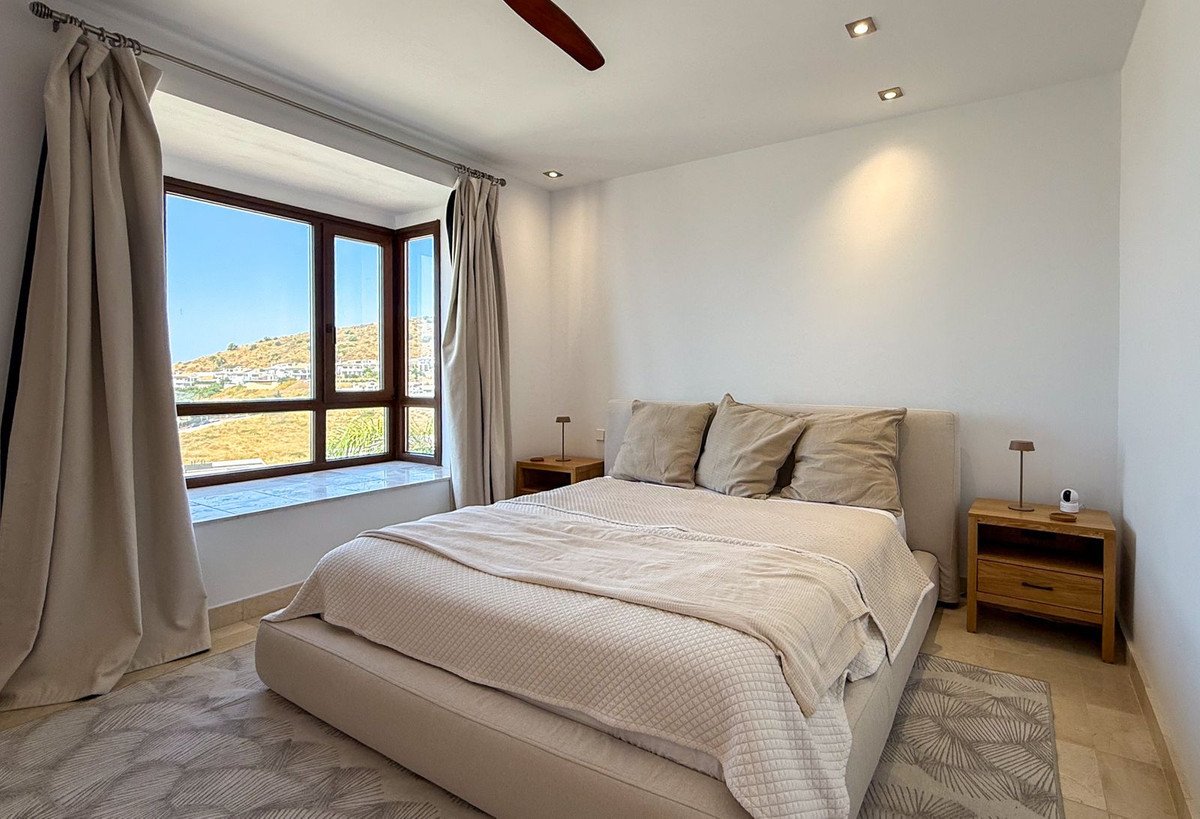 4 Bed Townhouse in Riviera del Sol in Riviera del Sol, Townhouse