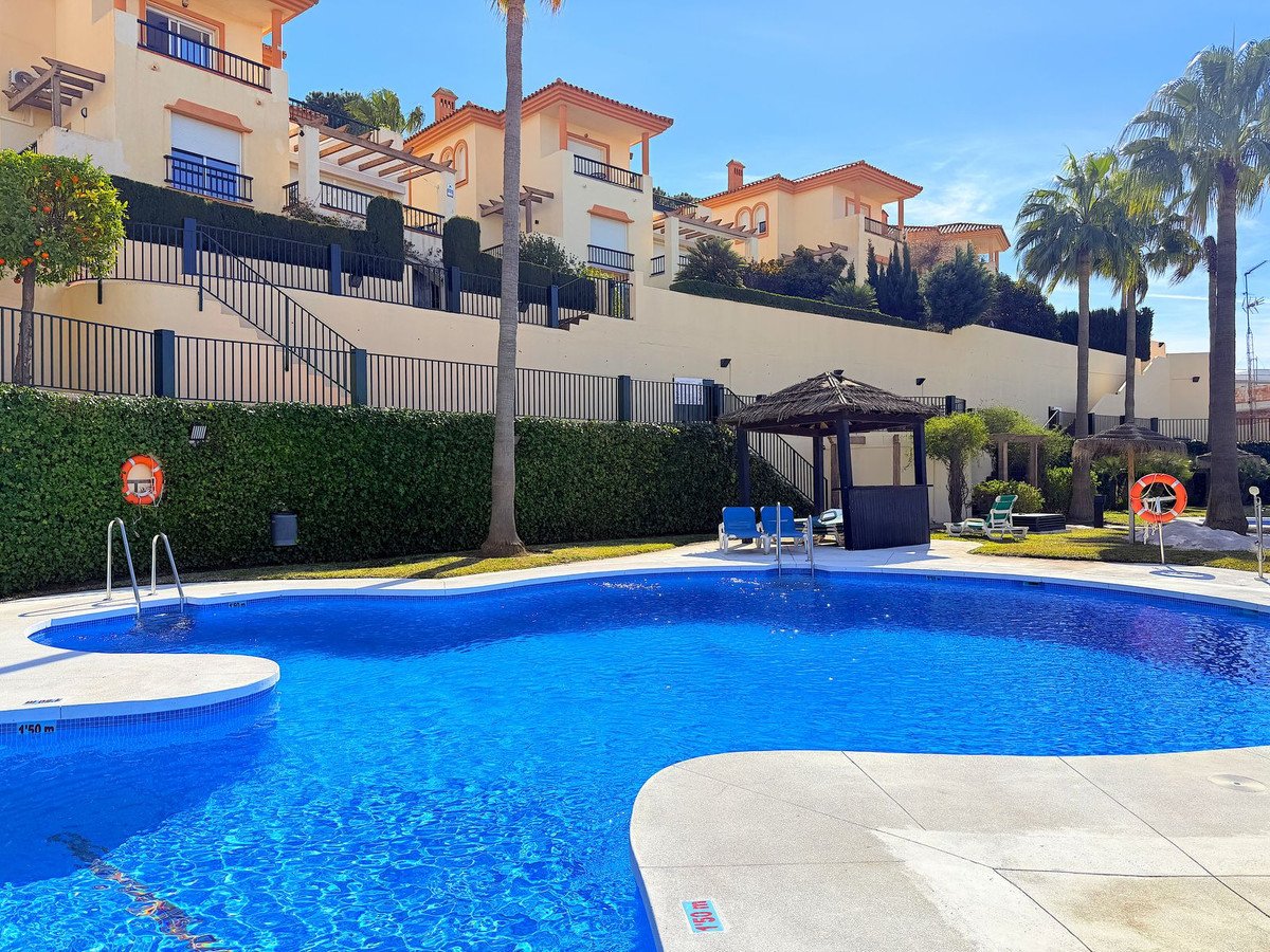 3 Bed منزل شبه منفصل in Riviera del Sol في Riviera del Sol, منزل شبه منفصل