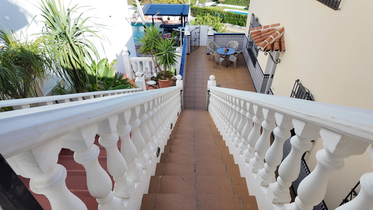 9 Bed Townhouse in Mijas in Mijas, Townhouse